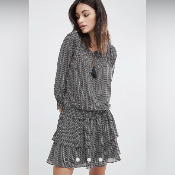 Scotch & Soda Dresses & Skirts - Scotch & Soda NWOT Boho Print Gypsy Mini Ruffle Cinched Dress Front Tie Tassel 2